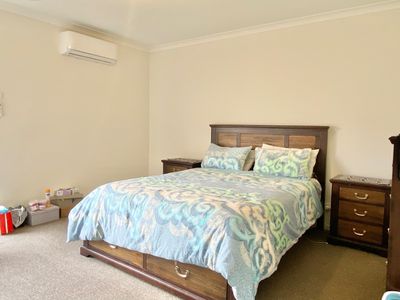 86 Spearmint Boulevard, Manor Lakes