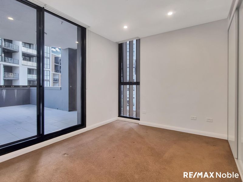 415 / 5 Maple Tree Road, Westmead