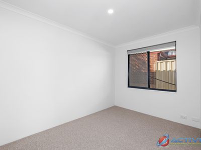 12 Narrier Close, South Guildford