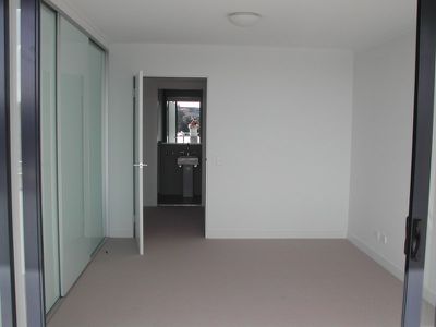 2403 / 8 Eve Street, Alexandria