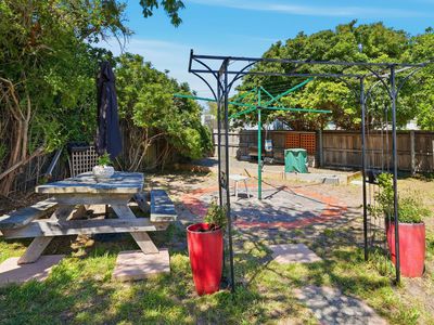 49 Bay Road, Midway Point