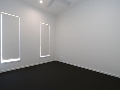 12 Kinross Avenue, Cameron Park