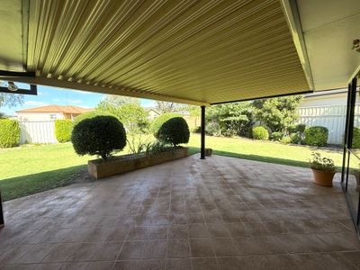 16 Dussin Street, Griffith