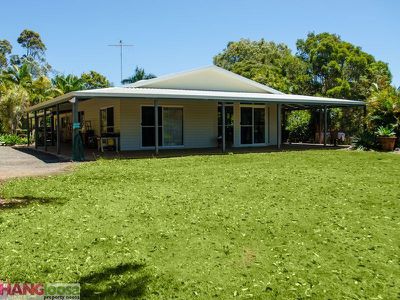 14 Jirrima Crescent, Cooroibah