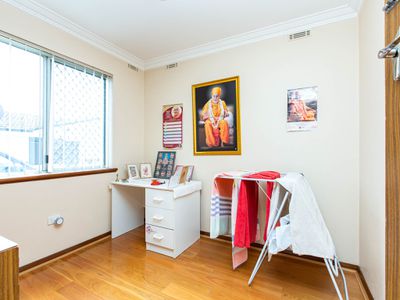1 / 3 Holywell Street, South Bunbury