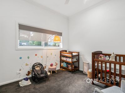 9a Mattes Way, Bomaderry