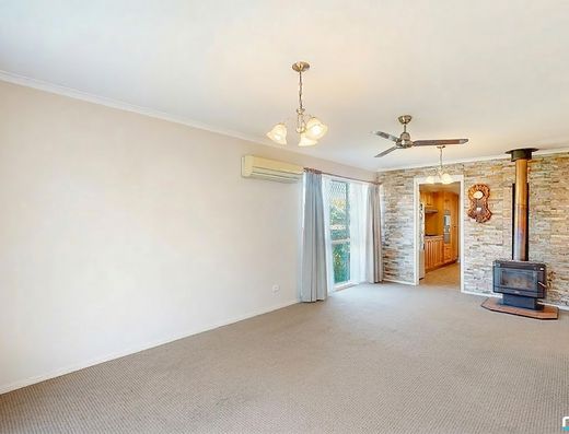 Spacious 690m² allotment in a quiet, family-friendly cul-de-sac image 4