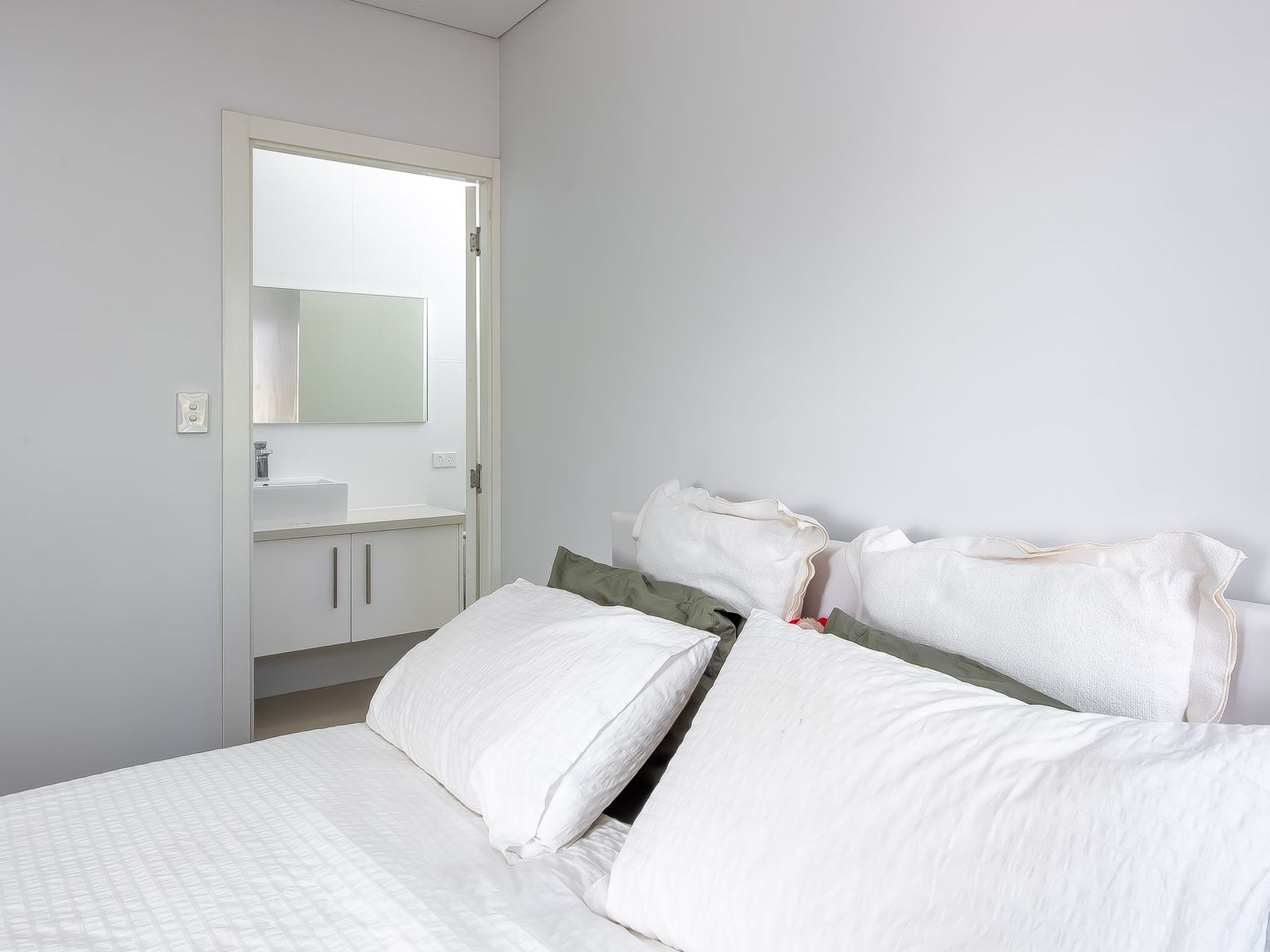 4/92 Surrey Road, Rivervale