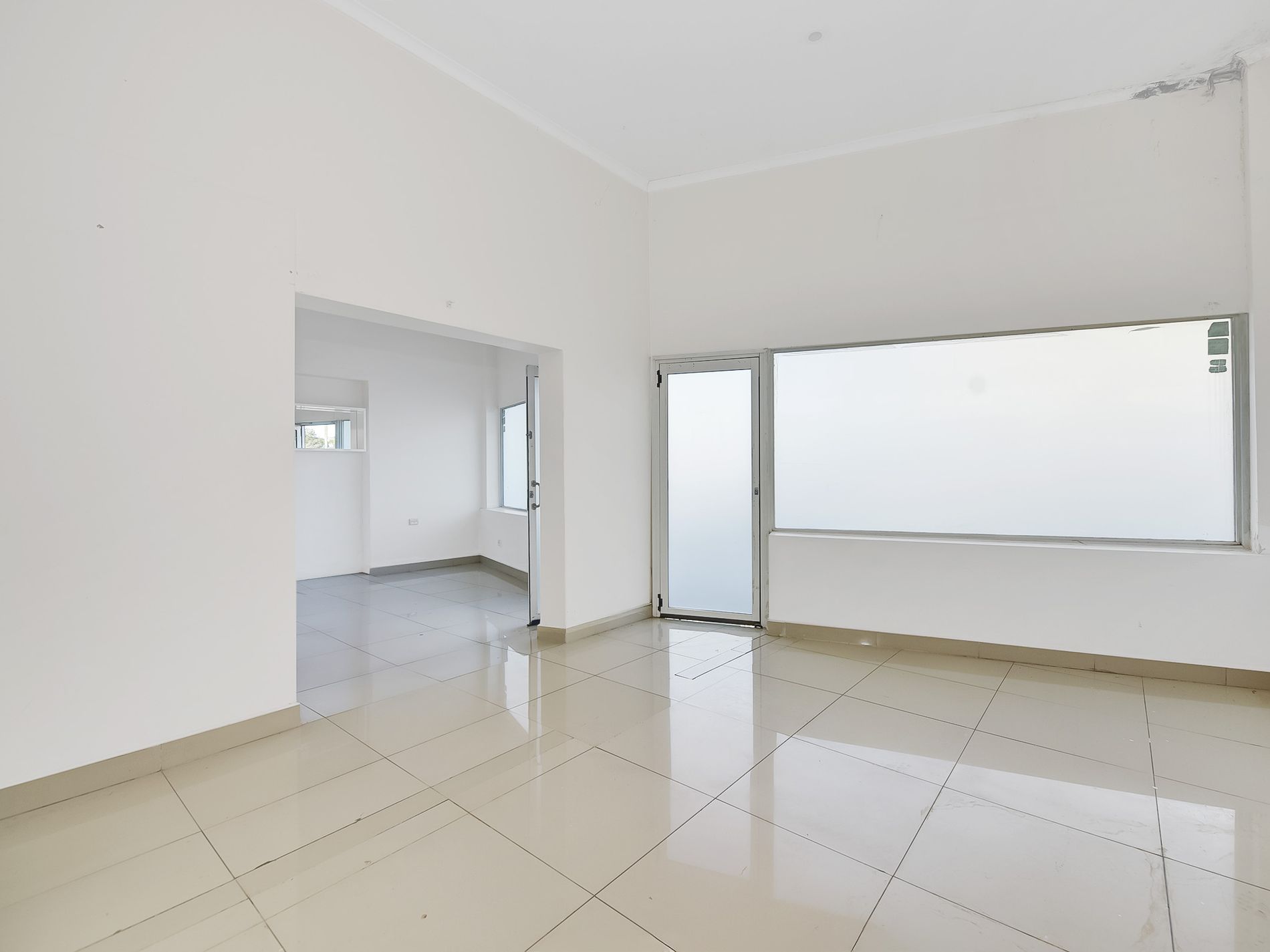 894 Canterbury Road, Roselands
