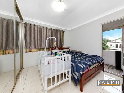 5 / 2 Boorea Avenue, Lakemba