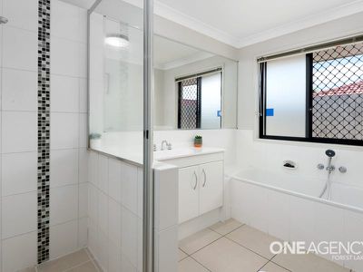 4 Sunny St, Doolandella