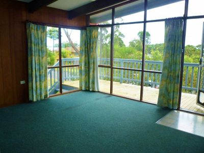 15 Hilltop Crescent, Mollymook