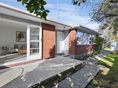 10 Helmsdale Street, Burwood
