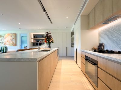 3Bed / 5 Rodborough Avenue, Crows Nest