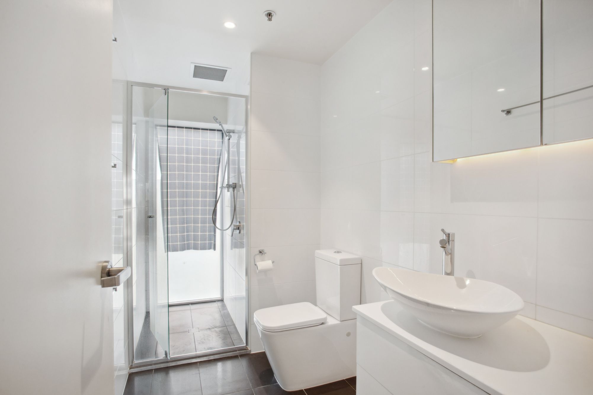 1002 / 33 Warwick Street, Walkerville