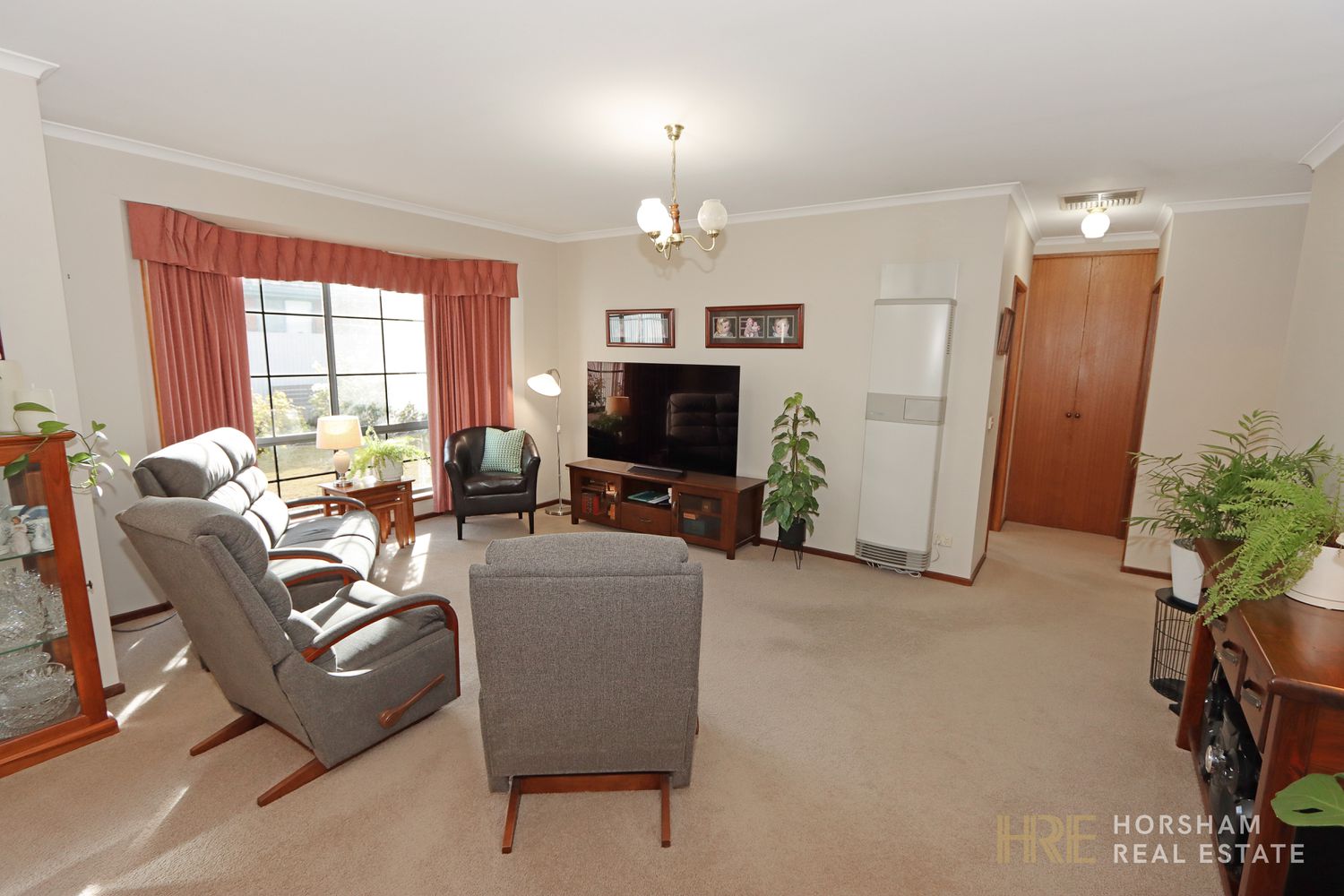2 / 5 Penny Avenue, Horsham