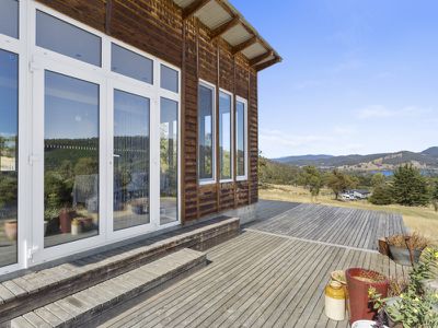1045 Woodbridge Hill Road, Gardners Bay