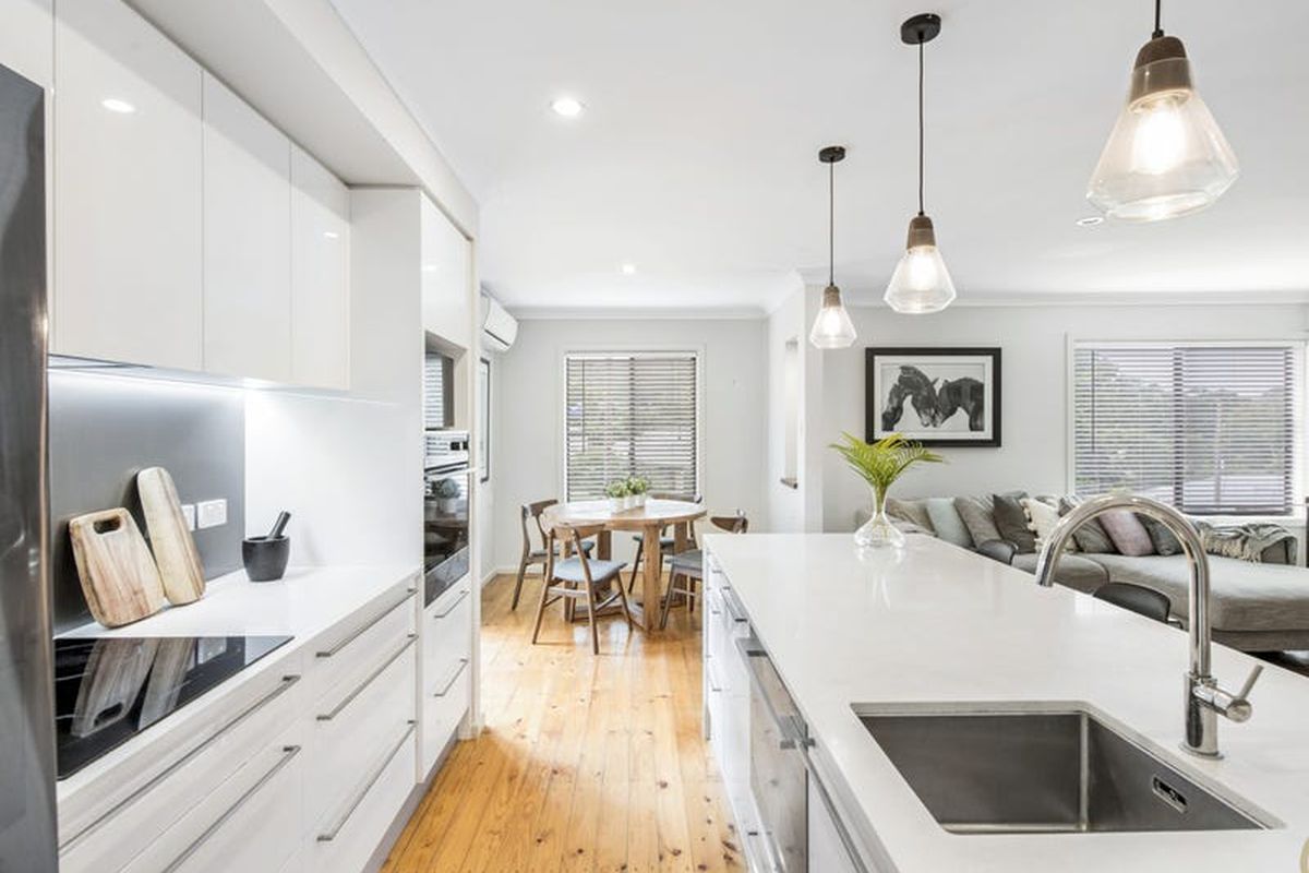 17 Bushlands Avenue, Springfield