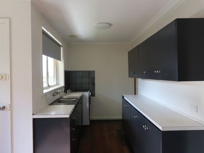 15 Kitchener Crescent, Seymour