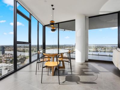 1702 / 63 Kishorn Road, Mount Pleasant