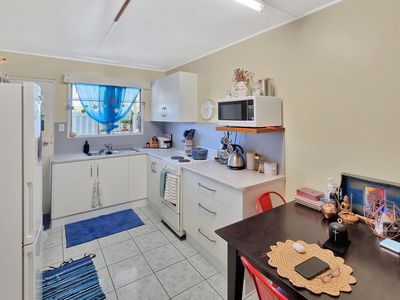 1 / 10 Don Street, Bowen