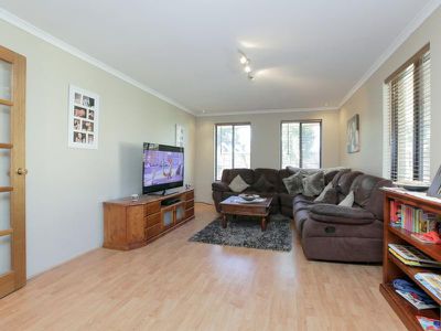 26 Hedgeley Way, Canning Vale
