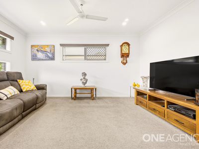 54 Ronaldo Way, Urangan