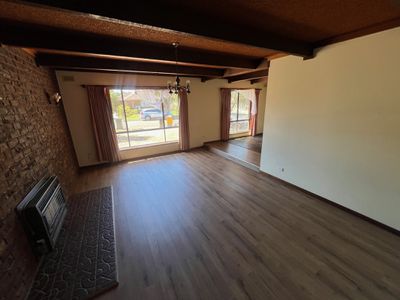 27 Paisley Crescent, Mooroopna