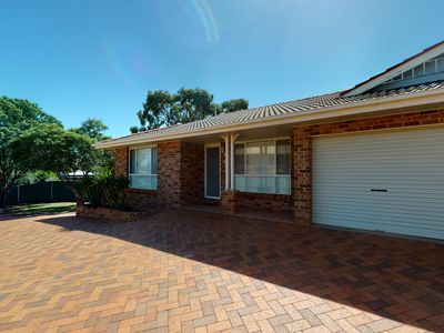 16A Grevillea Close, Dubbo