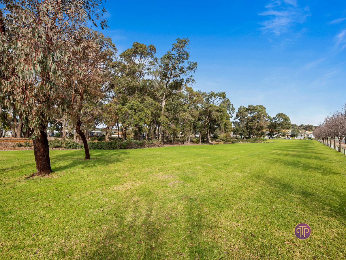 42 Firebrand Grove, Baldivis