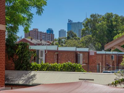 8 / 48 Wellington Street, East Perth