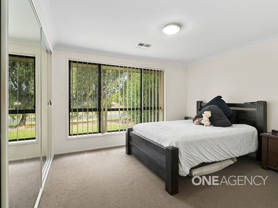 40 Blue Gum Way, North Nowra