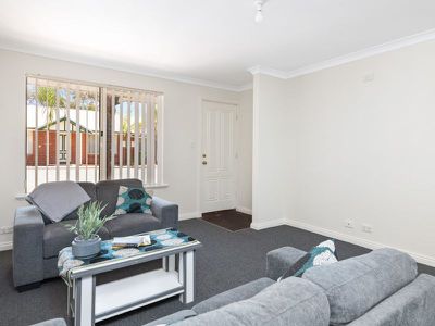 8 / 579 Hannan Street, Somerville