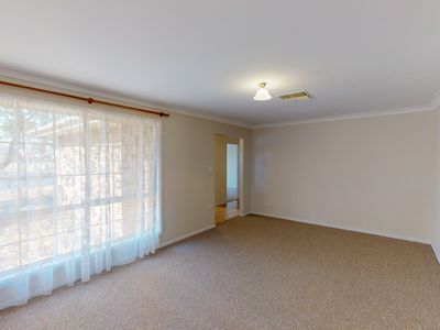 2 Furlong Street, Dubbo
