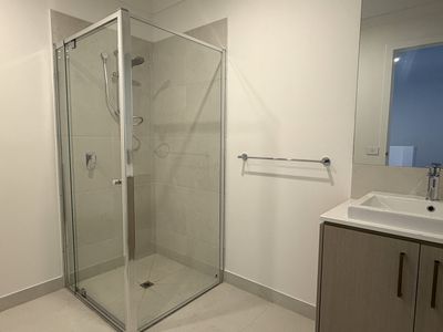 4 Prosecco Vista, Fraser Rise