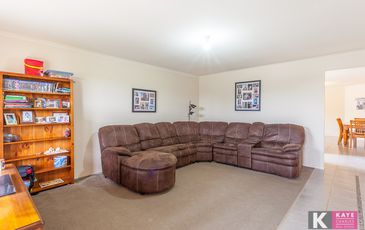 83 Storey Drive, Pakenham