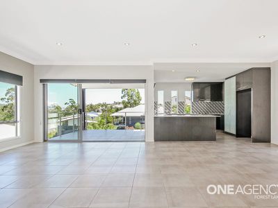 56 The Promenade, Springfield Lakes