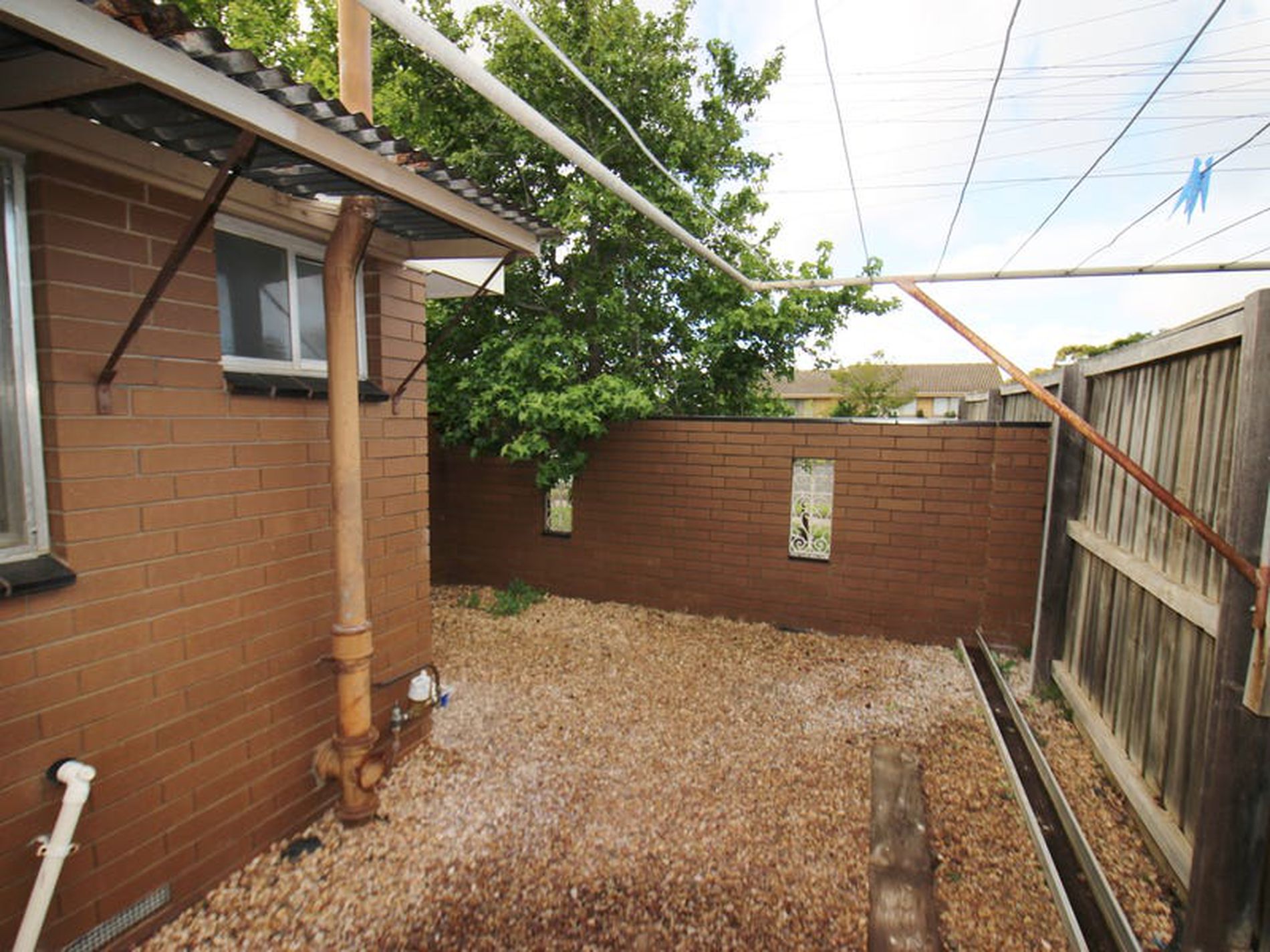 1 / 352 Church Street, Hamlyn Heights