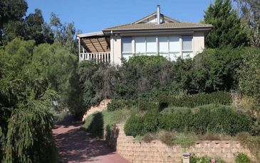 23 Mahon Avenue, Beaconsfield
