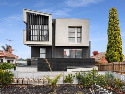 3 / 5 Bellevue Terrace, Pascoe Vale