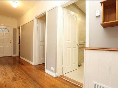 1 / 6 Maude Avenue, Glenroy