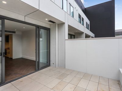 4 / 23 Maple Walk , Moonee Ponds
