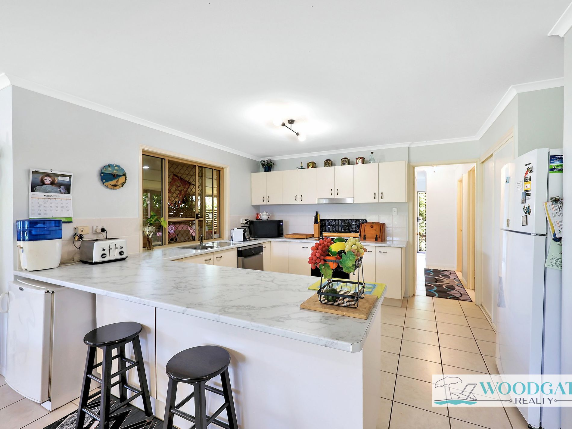 10 LORIKEET AVENUE, Woodgate