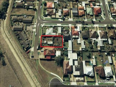 4 Camperdown Avenue, Sunshine North