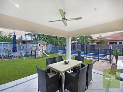 6 Lord Howe Promenade, Douglas
