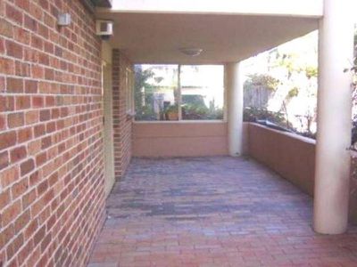 1 / 36A Smith Street, Wollongong