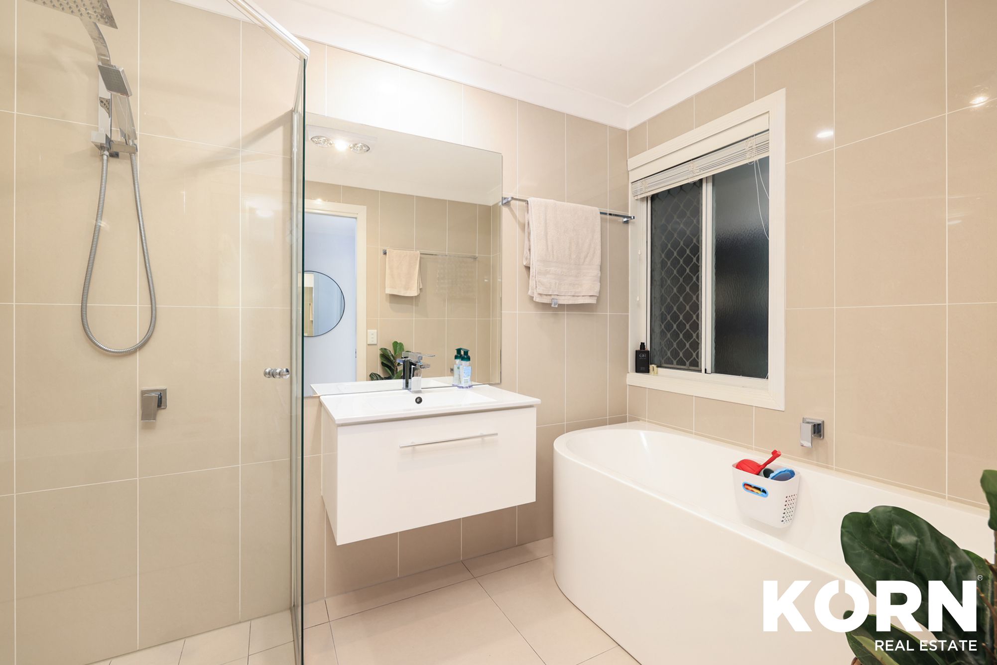 3 Manor Close, Robina