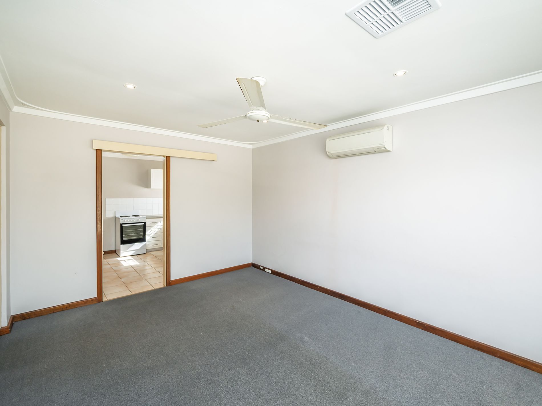 9A Bertram Street, Dianella