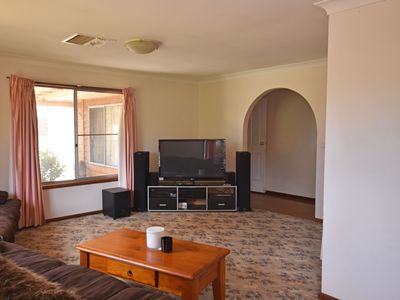 48 Chifley Drive, Dubbo
