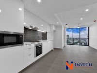 803 / 10 Trinity Street, Fortitude Valley